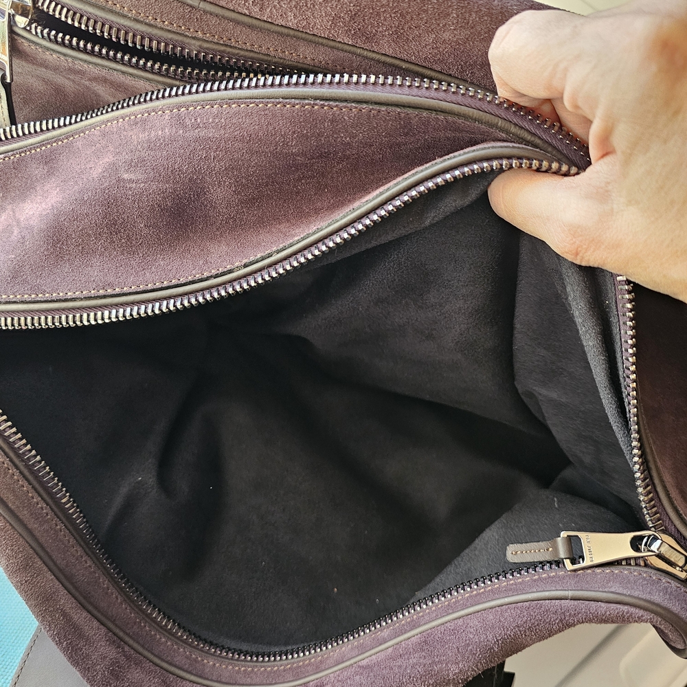 Luxurious Suede Duffel Bag in Deep Brown - Picture 8 of 11